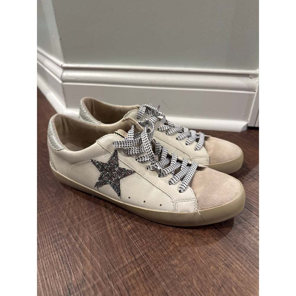 Shu Shop Pamela Embellished Star Leather Low Top Sneakers Tan Women US 11